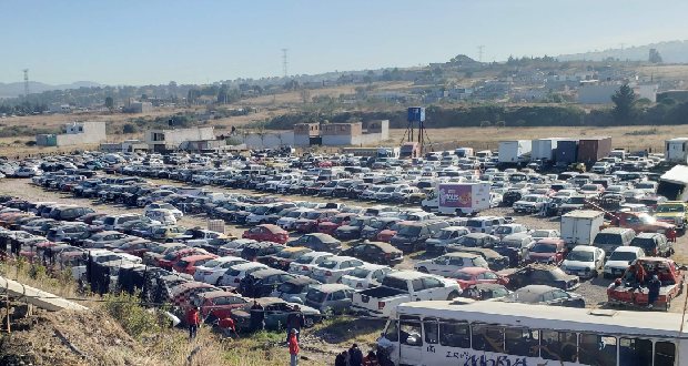la Comisión de Movilidad y Transporte del Congreso local revisará la ley para regular grúas y corralones