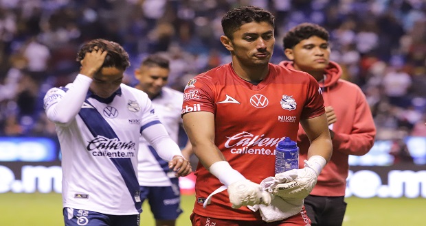 Con doblete del “Chino” Huerta, Pumas vence a La Franja