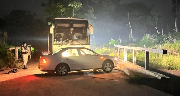 Migración rescata a 123 migrantes tras choque en Veracruz