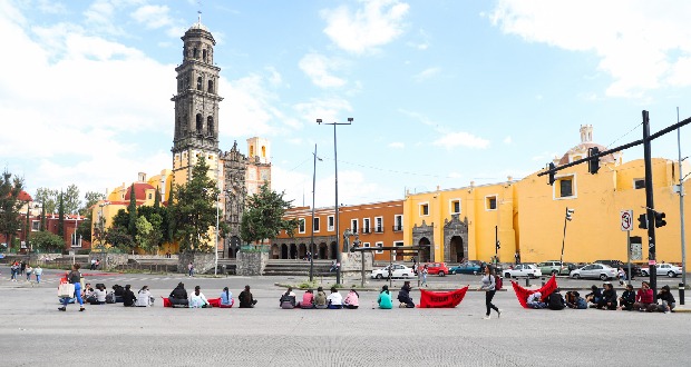 Normalistas exigen a gobierno cumplir acuerdos; Segob a tiende: Céspedes