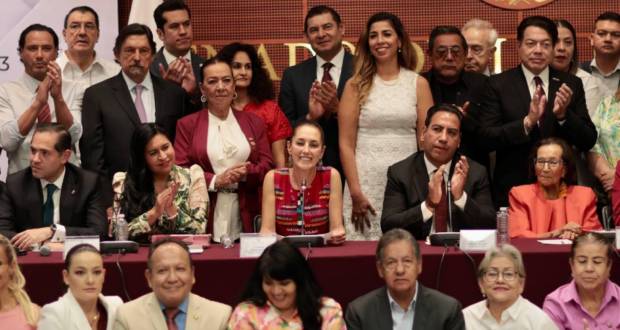Sheinbaum se reúne con senadores de Morena; afines a Ebrard, ausentes