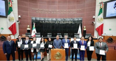 Jóvenes representan a México en exploración aeroespacial. Foto: Especial.