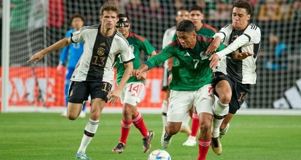 Selección mexicana saca un empate 2-2 con Alemania