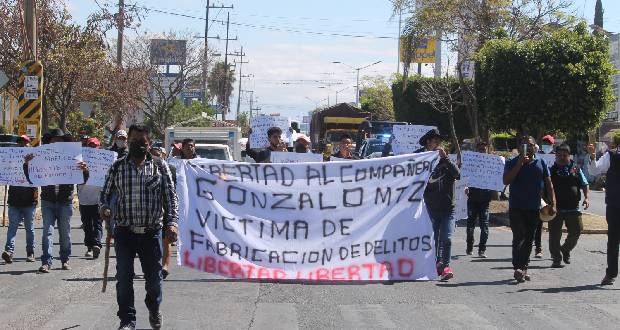 Pobladores de Coyomeapan acordaron que el 9 de septiembre entregarán las armas que retuvieron hace 2 años