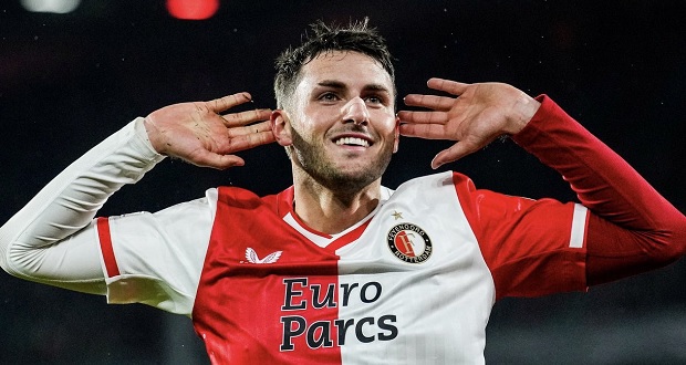 Giménez empata récord de goles de Luis Suárez en Eredivisie