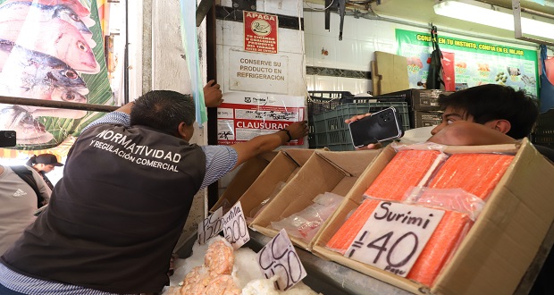 Siguen operativos en centro de Puebla; habrá cierres por contaminar: Rivera