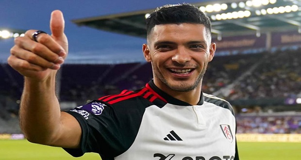 Raúl Jiménez vuelve a anotar en Premier tras sequía de 612 días