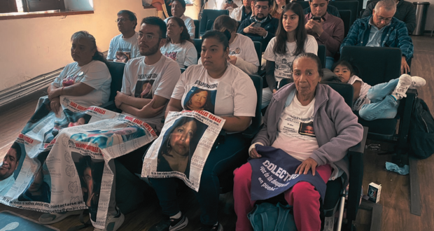 Familiares de desaparecidos en Puebla entran a Ceresos para buscarlos