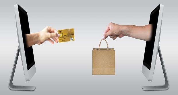 Obstáculos frecuentes de las tiendas en línea. Foto Especial