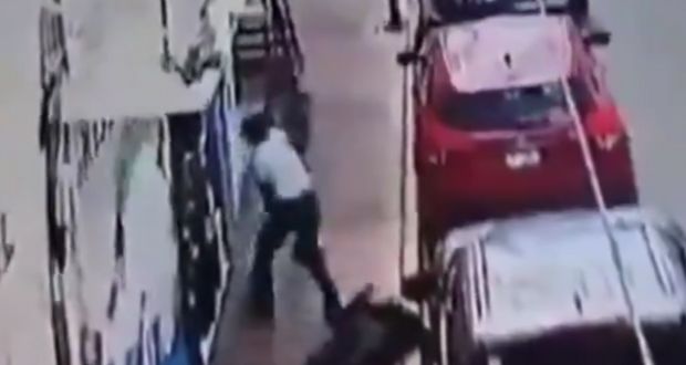 Adulto mayor pierde la vida al recibir golpe de adolescente en Libres