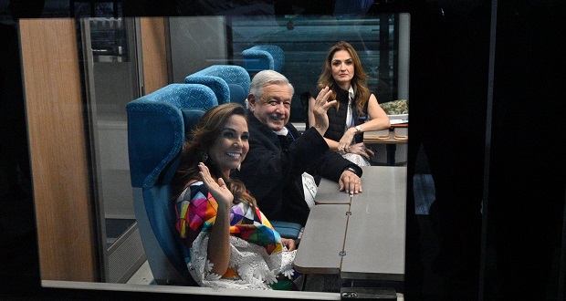 Con recorrido, AMLO inaugura tramo Cancún a Palenque de Tren Maya. Foto: x/ @TrenMayaMX