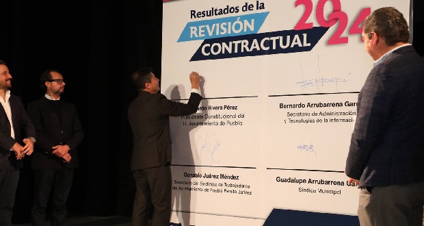 Rivera pacta aumento del 4% en salarios con empleados del ayuntamiento