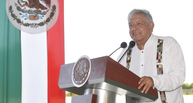 AMLO resalta que con obras en el sureste se le hace justicia a la región. Foto: Especial.