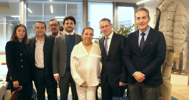 Secretario de Economía estatal viaja a España para traer inversiones a Puebla