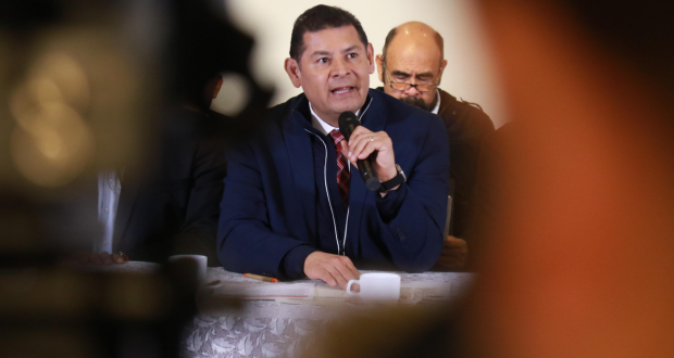 El agua no es una mercancía, es un derecho; legislaremos en ese sentido: Armenta