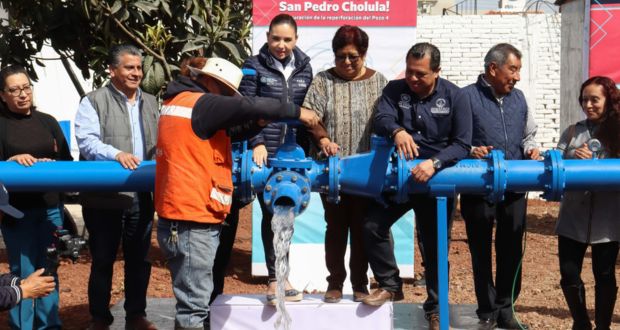 Paola Angon preside inauguración del pozo 4 en San Pedro Cholula