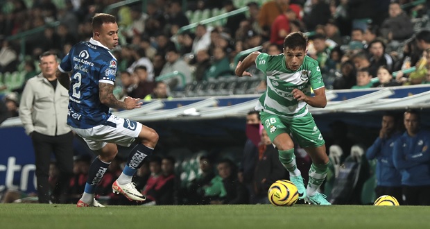 Puebla cae al último lugar, tras perder 3-0 con Santos