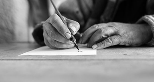 Marisol abre taller de escritura artística para adultos mayores en Puebla