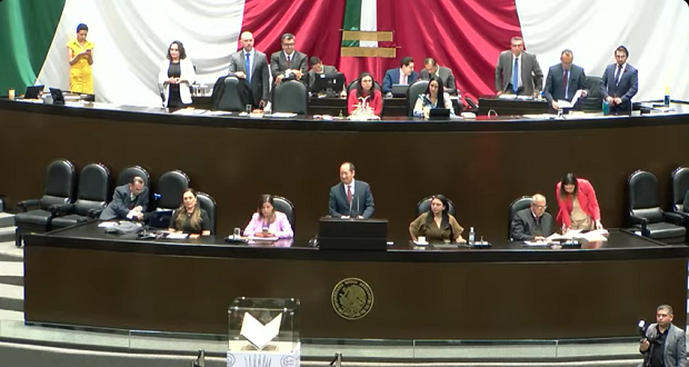 Reformas pasan a comisiones de diputados; preparan 300 asambleas nacionales. Foto: Especial.