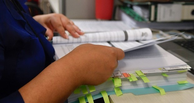 Función Pública multa por mil mdp a 249 proveedores con irregularidades. Foto: Especial.