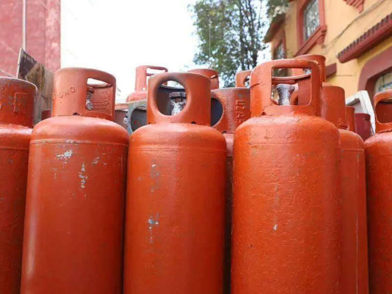 Ligero incremento del gas LP en Puebla capital; cilindro costará 384 pesos