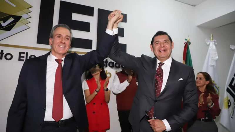 Armenta y Pepe Chedraui se registran por Morena en IEE a gubernatura y capital