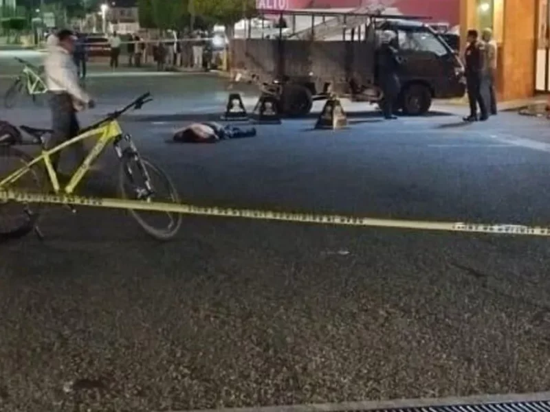 Balacera en Periplaza, Puebla, deja un muerto y 4 policías municipales heridos