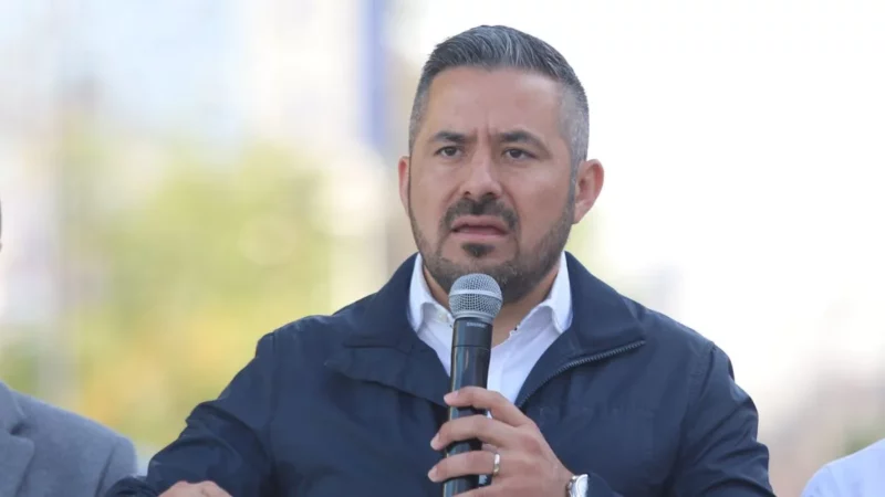 Funcionarios de Comuna, libres de apoyar a perfiles en elección: Domínguez
