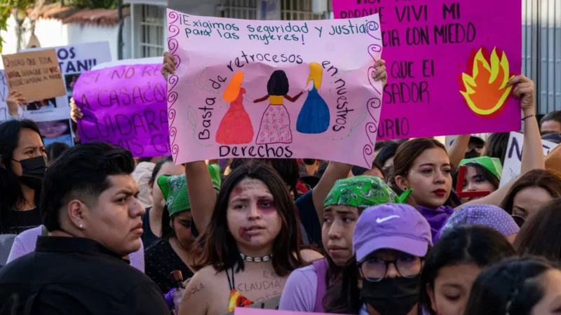 8M en Puebla: La lucha es contra un sistema de desigualdades, dice Céspedes