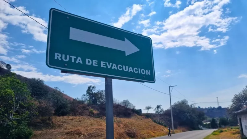 Por caída de ceniza, rehabilitarán 7 rutas de evacuación del Popocatépetl