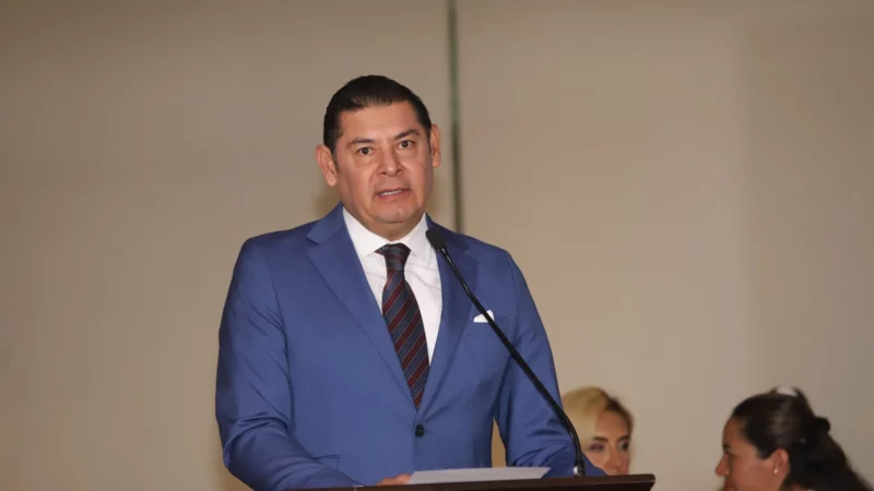 Previo a visita de Sheinbuam a Puebla, Armenta formalizará candidatura ante IEE