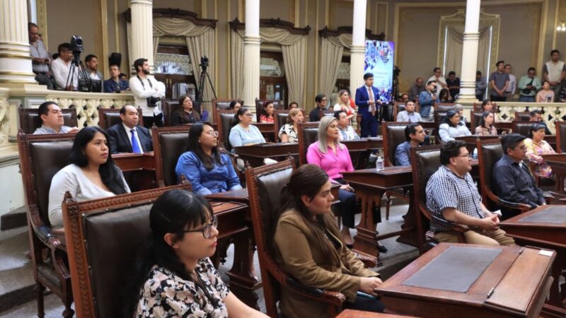 Celebran día del Trabajador y Trabajadora del Congreso del Estado