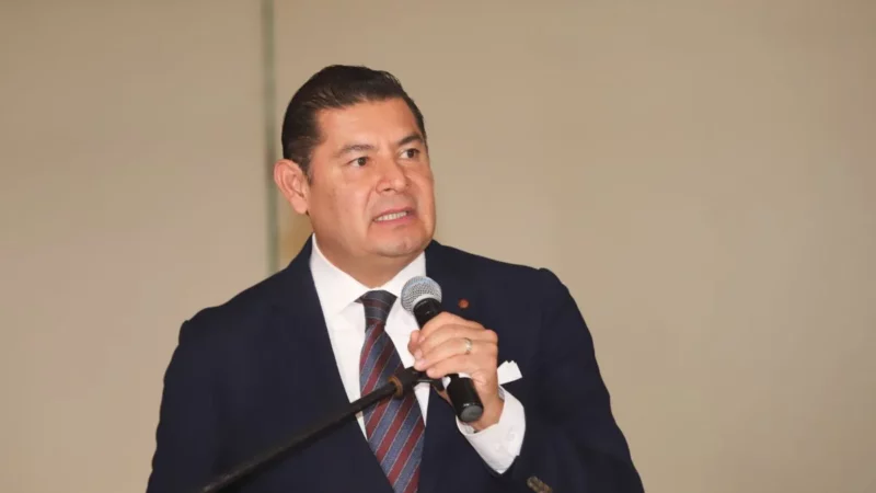 Debe atenderse en Puebla resolución de SCJN sobre el aborto: Alejandro Armenta