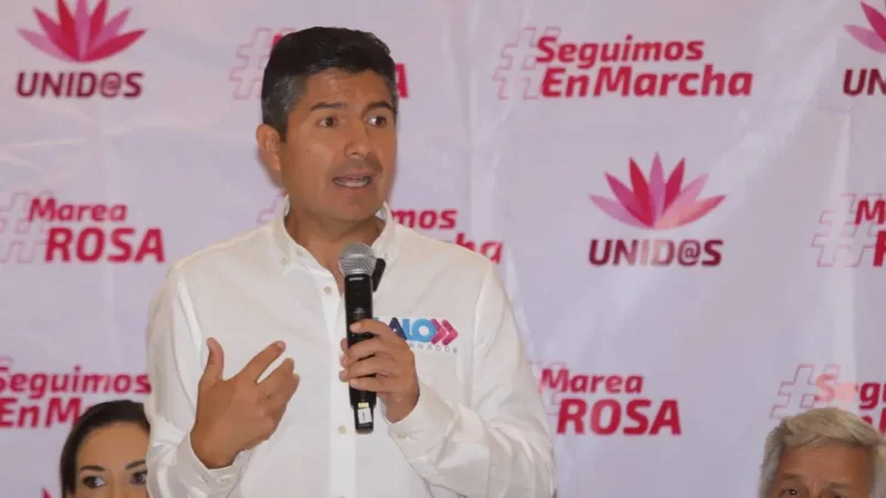 Eduardo Rivera respalda a Mario Riestra tras amenaza