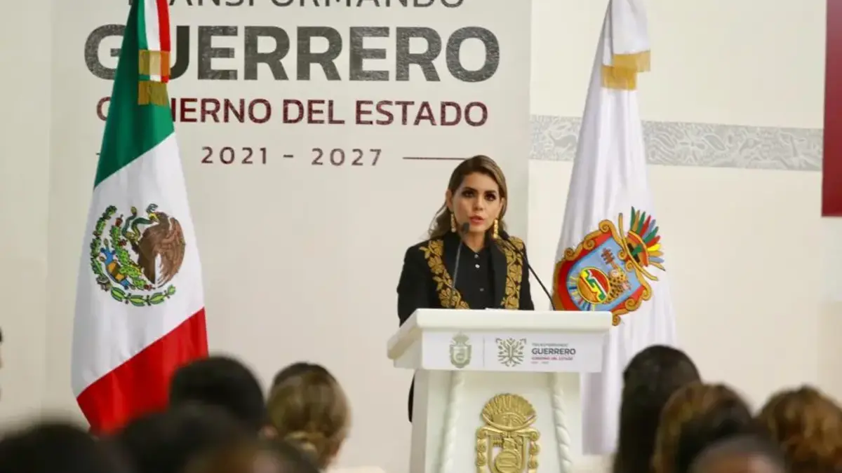 Evelyn Salgado da terna para fiscal de Guerrero; va coronel y magistrados