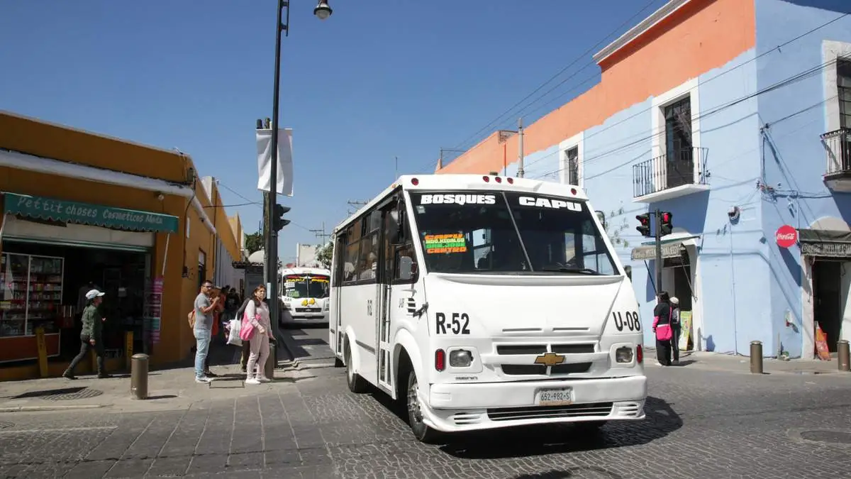 Gobierno de Puebla mantendrá negativa al alza del pasaje en final del sexenio