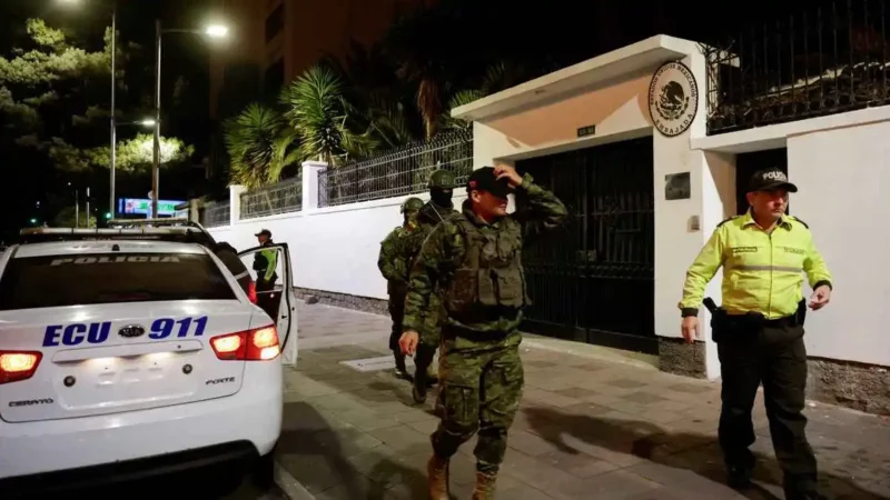 OEA condena actos de violencia de Ecuador en Embajada de México
