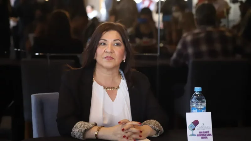 En CCE de Puebla hay machismo para elegir dirigente, afirma Olga Méndez