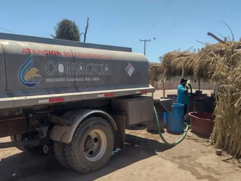 En 10 estados, Conagua apoya suministro de agua para incendios y hospitales