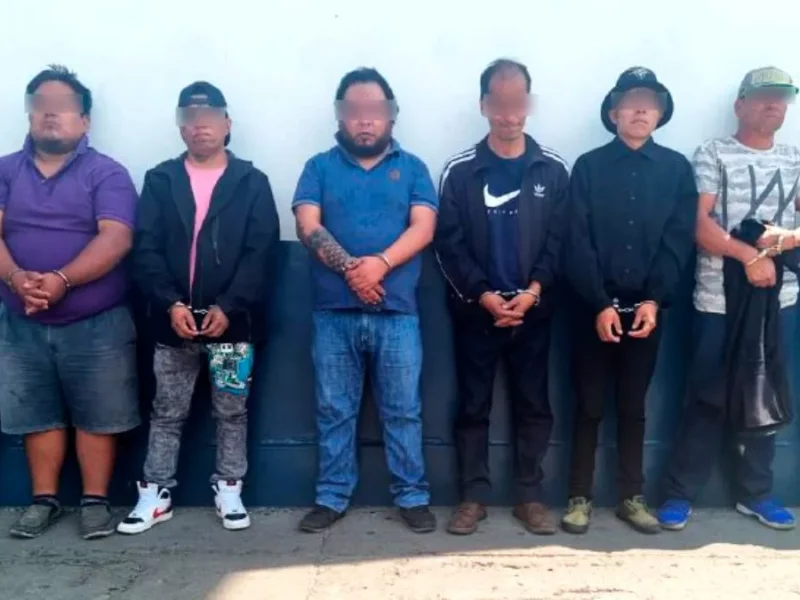Detiene SSP a 8 hombres relacionados con el robo de boletas en Tlapanalá