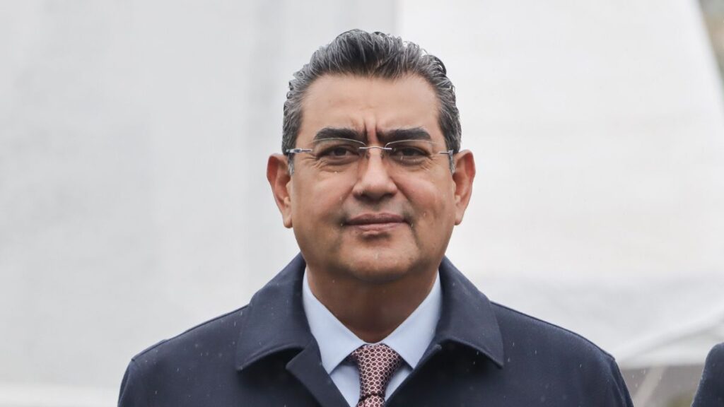 Sergio Salomón respalda a marinos en seguridad de municipios; rechaza militarización