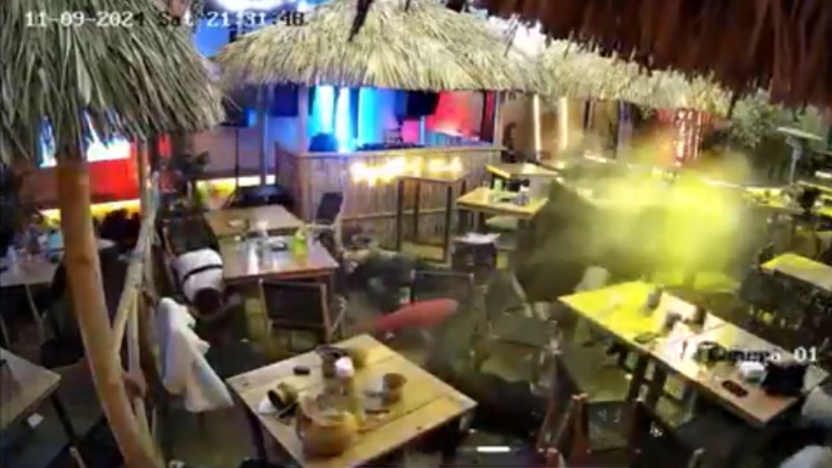 Masacre en bar de Querétaro deja 10 muertos y 7 heridos; hay blindaje; gobernador