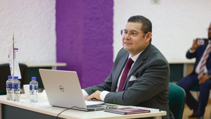 La educación pública es una herramienta de superación: Alejandro Armenta