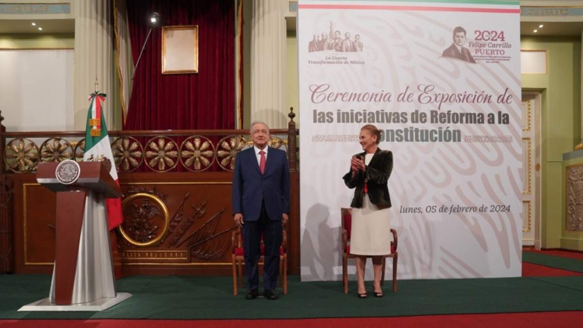 Anuario 2024: Febrero, AMLO presenta 20 reformas constitucionales