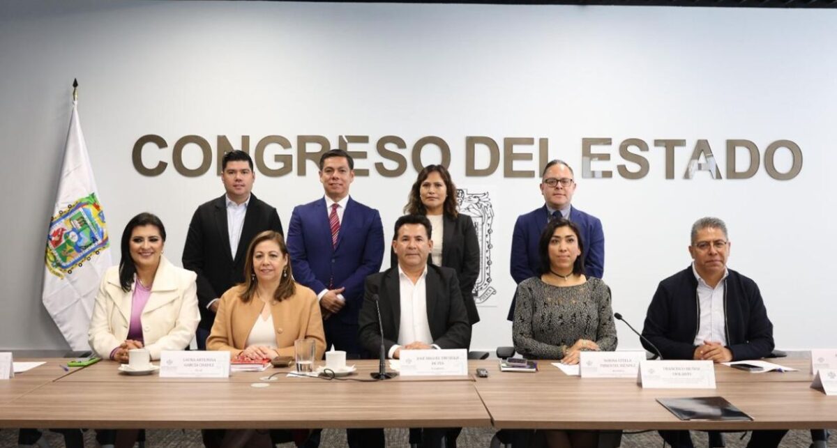 Presentan informe anual de Unidad Técnica de la Comisión de Control de la ASE