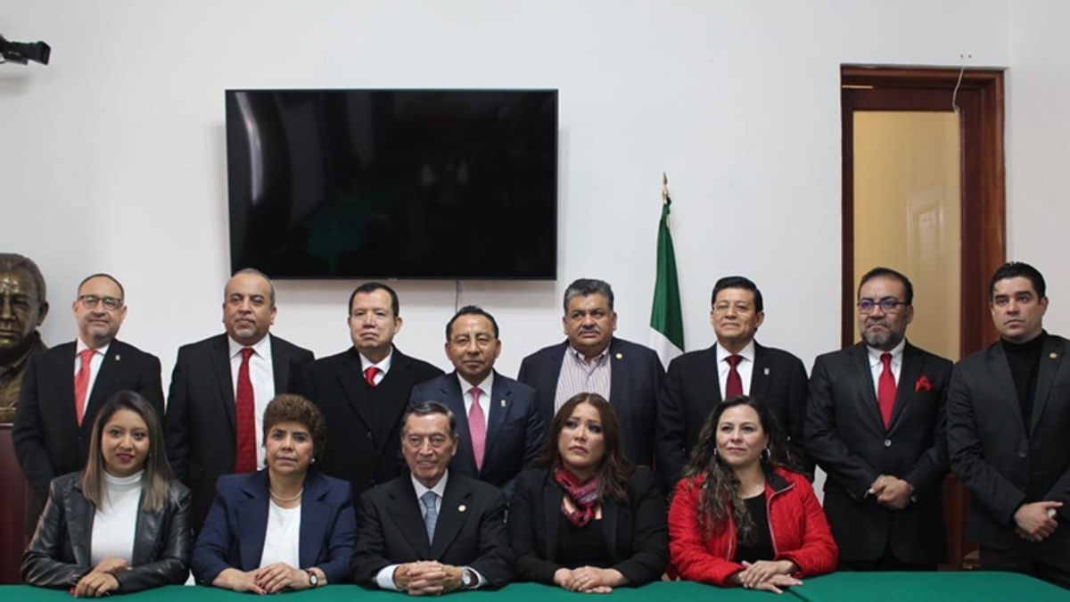 En Poder Judicial de la CDMX, 137 magistrados toman posesión