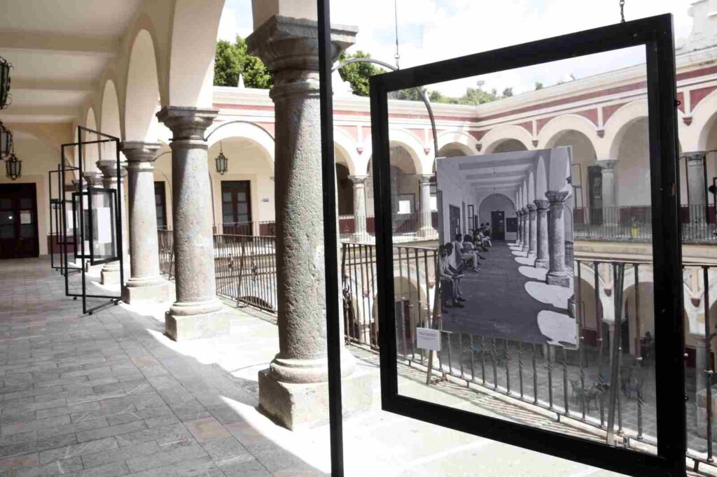 BUAP inaugura la exposición “San Jerónimo, emblema de la Psicología en Puebla”