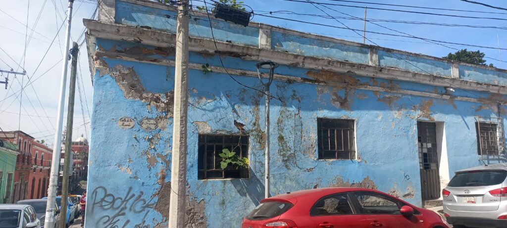 Fachada de casona en El Alto