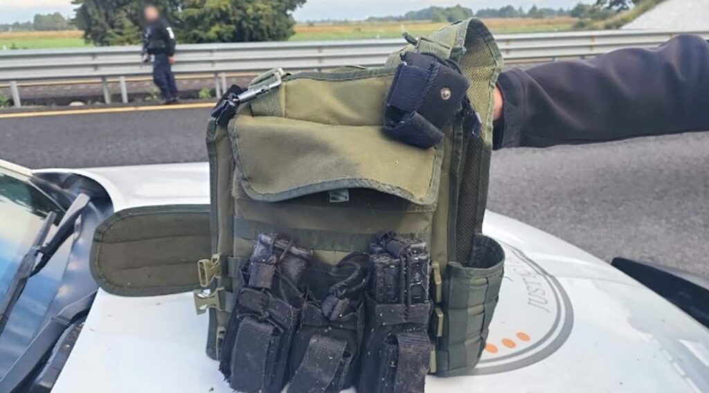 Guardia Nacional incautó armamento y dos tractocamiones en Esperanza, Puebla