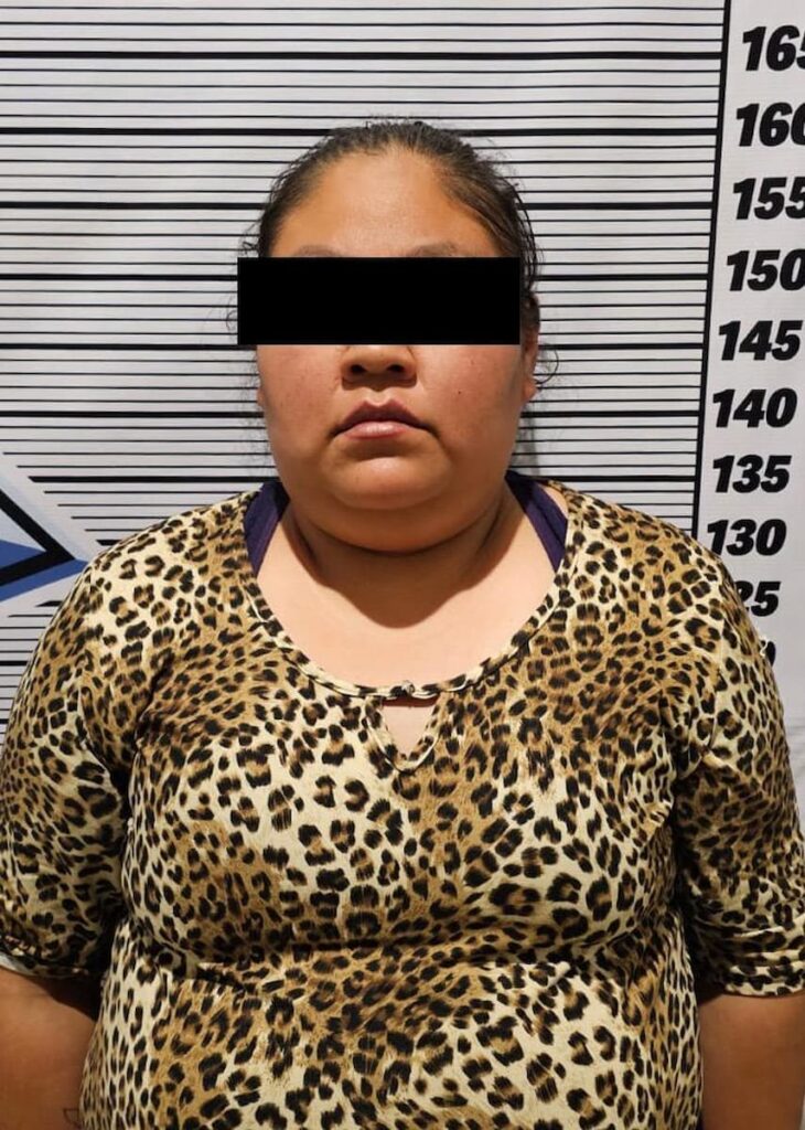 Cae Gema N., mujer dedicada a extorsión en mercado Morelos